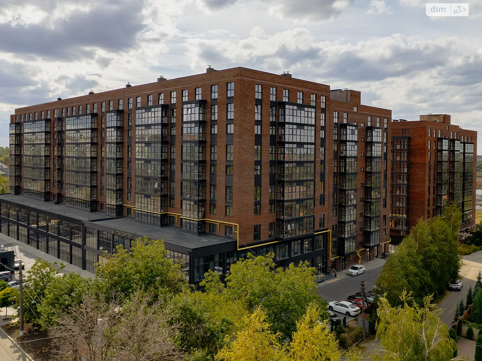 Продається 3-кімнатна квартира 98.21 кв. м у Полтаві, вул. Великотирнівська, 9А - фото 1