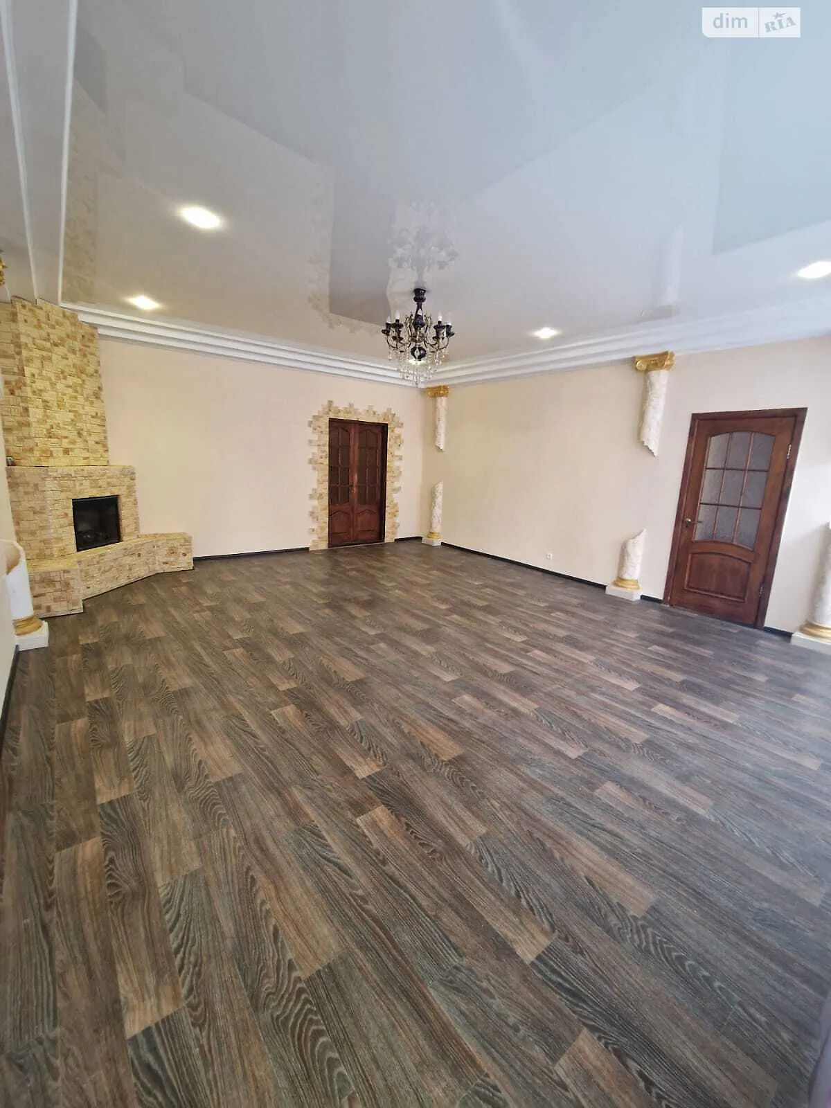 Продается 3-комнатная квартира 114 кв. м в Кривом Роге, цена: 30000 $ - фото 1