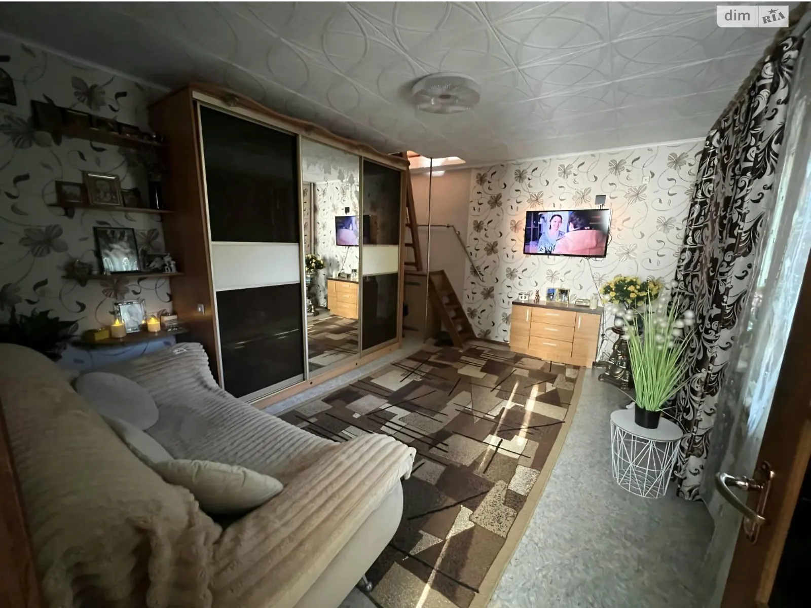 Продается дом на 2 этажа 66.8 кв. м с верандой, цена: 50000 $ - фото 1