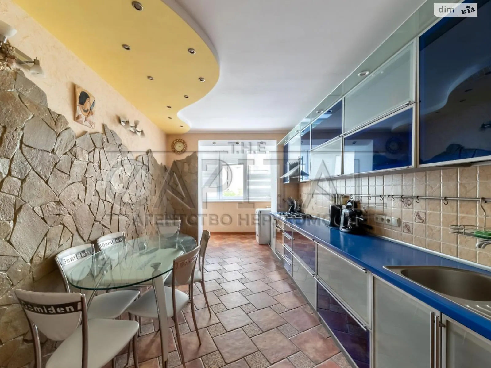 Сдается в аренду 3-комнатная квартира 120 кв. м в Киеве, ул. Олеся Гончара, 62 - фото 1