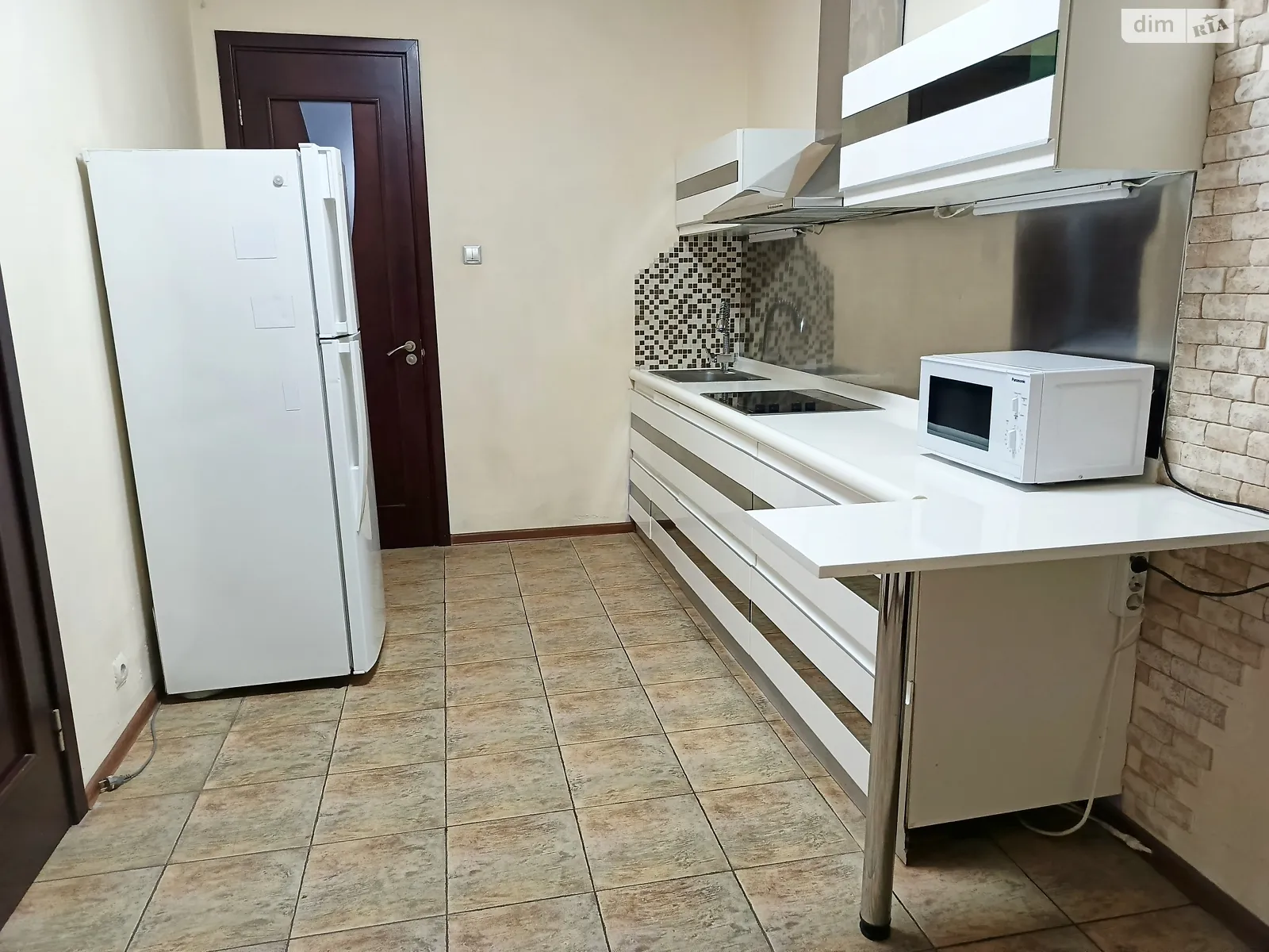 ул. Антоновича(Горького), 140 Голосеевский Киев Дворец Украина - фото 1