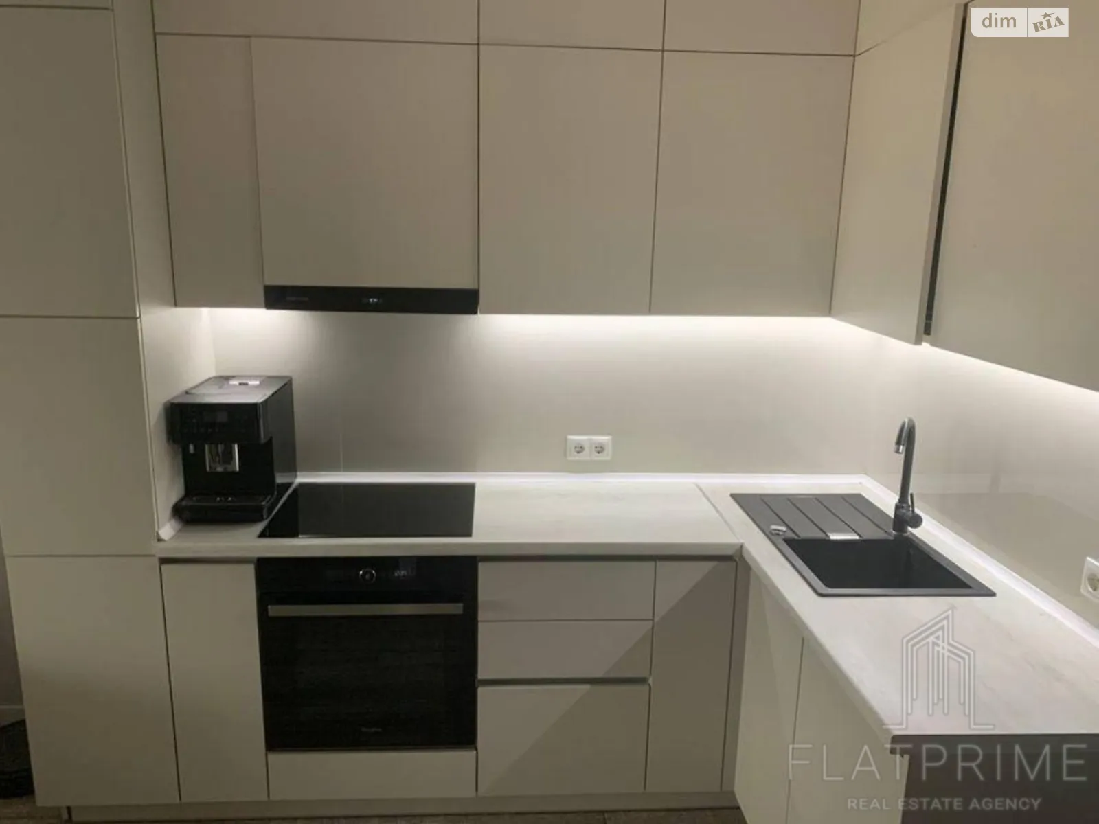 Продается 1-комнатная квартира 31 кв. м в Киеве, вул. Обуховская, 137 - фото 1