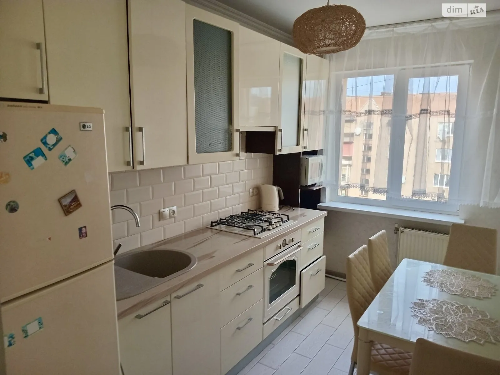 Сдается в аренду 3-комнатная квартира 69 кв. м в Ужгороде, цена: 500 $ - фото 1