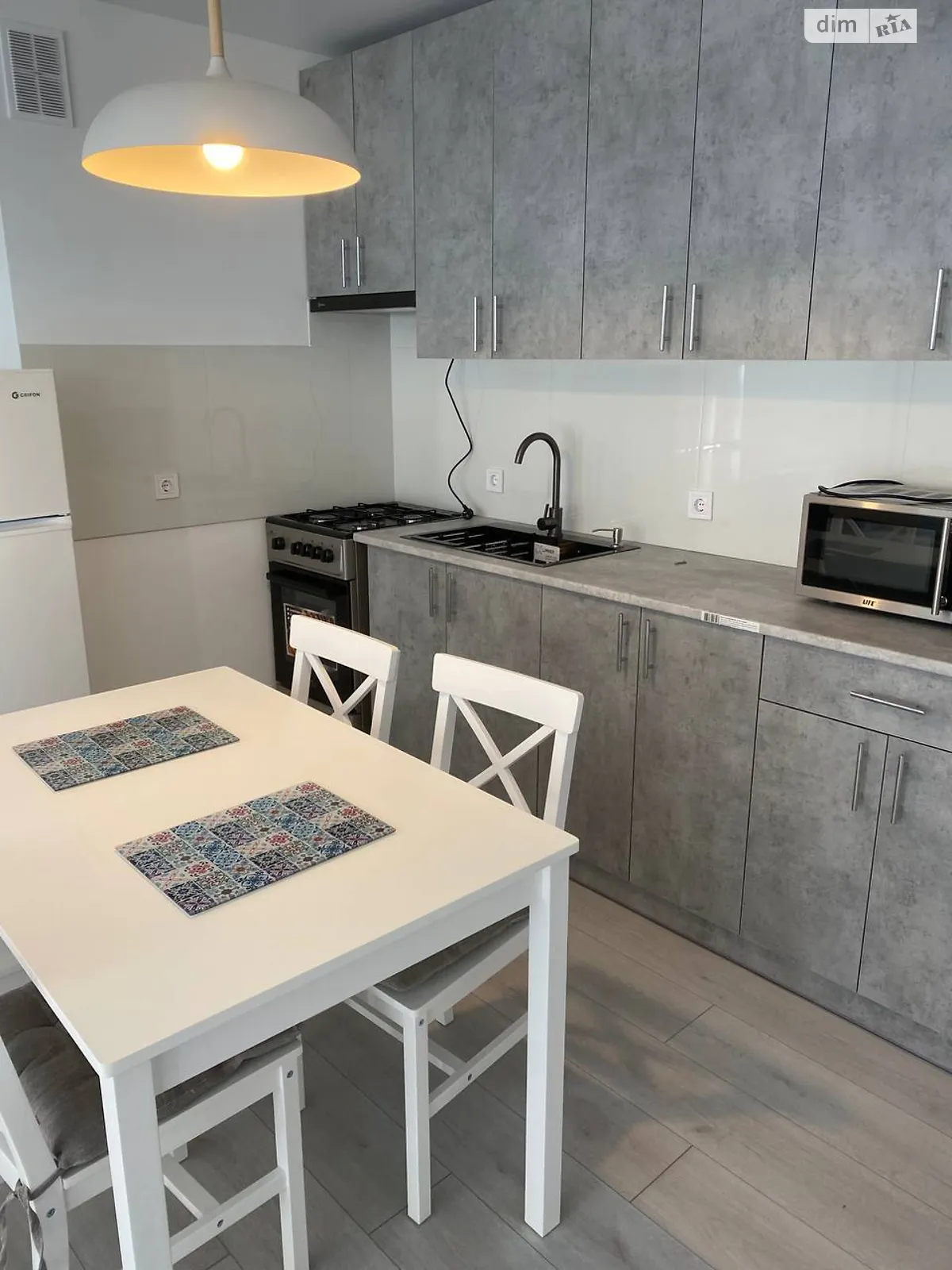 1-комнатная квартира 39.2 кв. м в Тернополе, ул. Львовская, 22 - фото 1