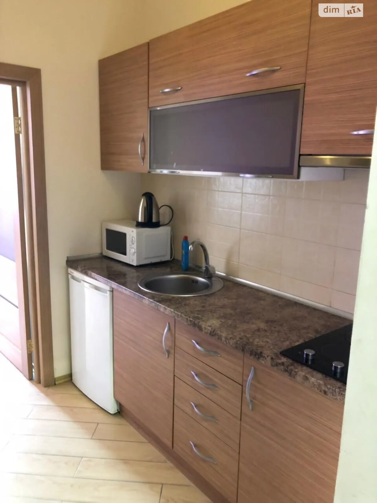 Сдается в аренду 1-комнатная квартира 22 кв. м в Одессе, ул. Генуэзская, 5 - фото 1