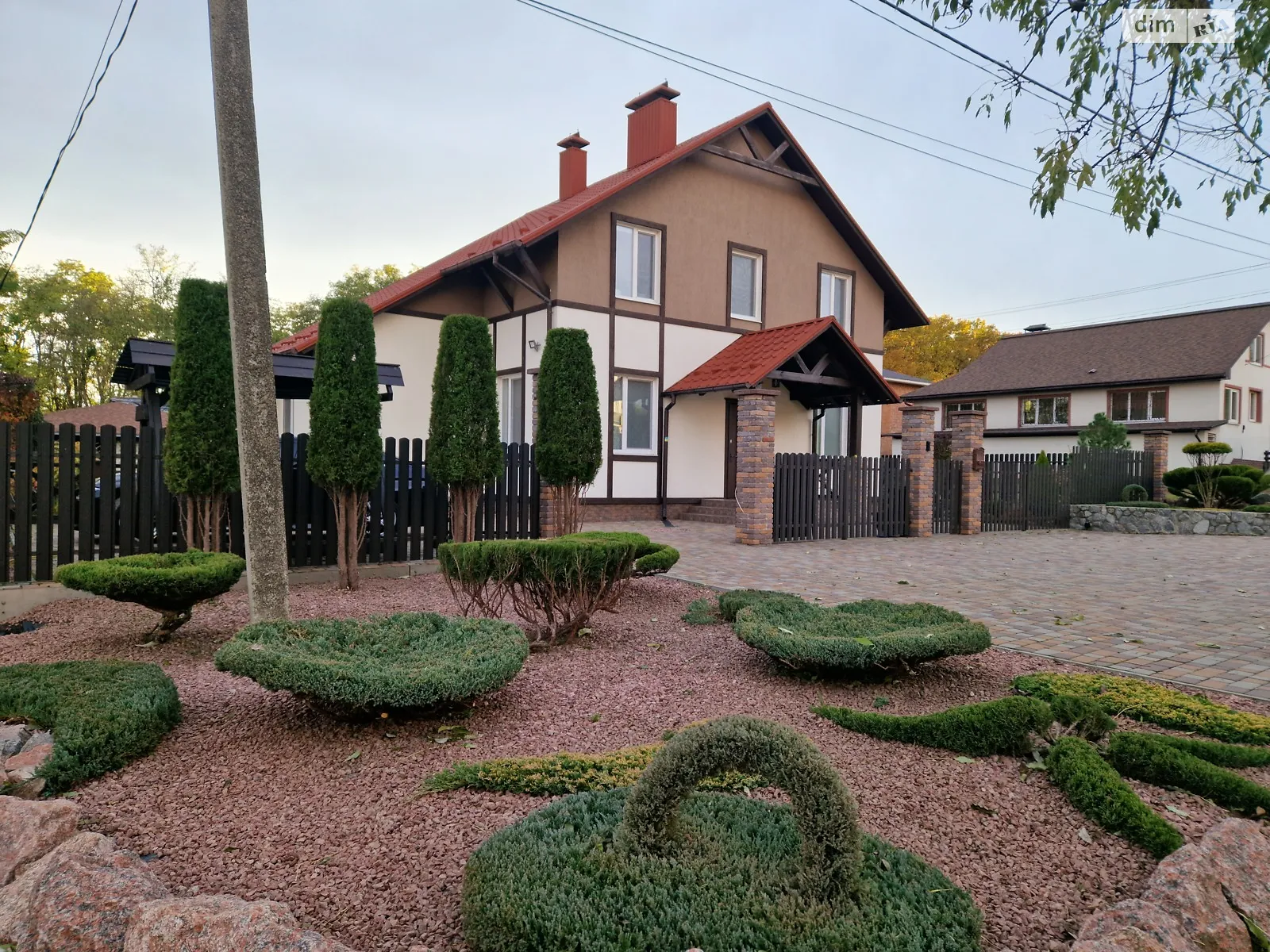 Продається будинок 2 поверховий 127.7 кв. м с басейном, цена: 210000 $ - фото 1