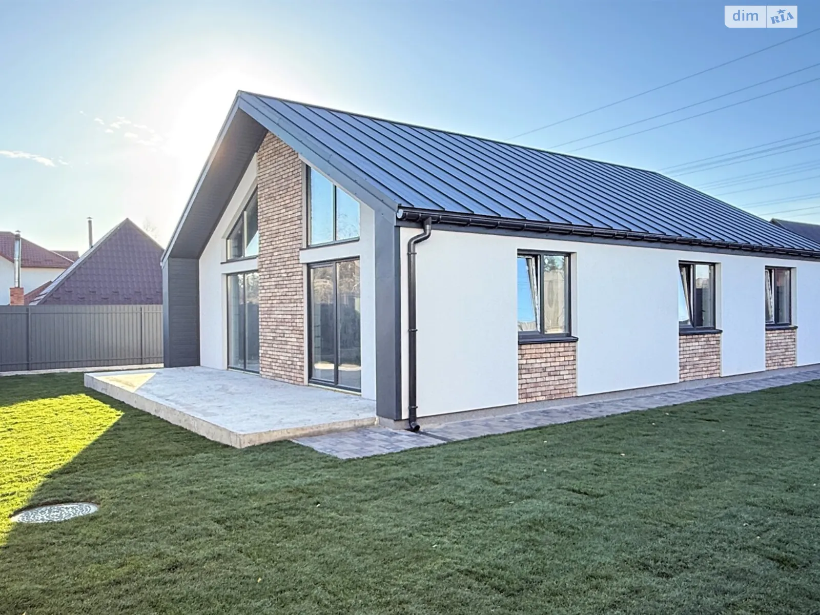 Продается одноэтажный дом 102 кв. м с баней/сауной, цена: 108000 $ - фото 1