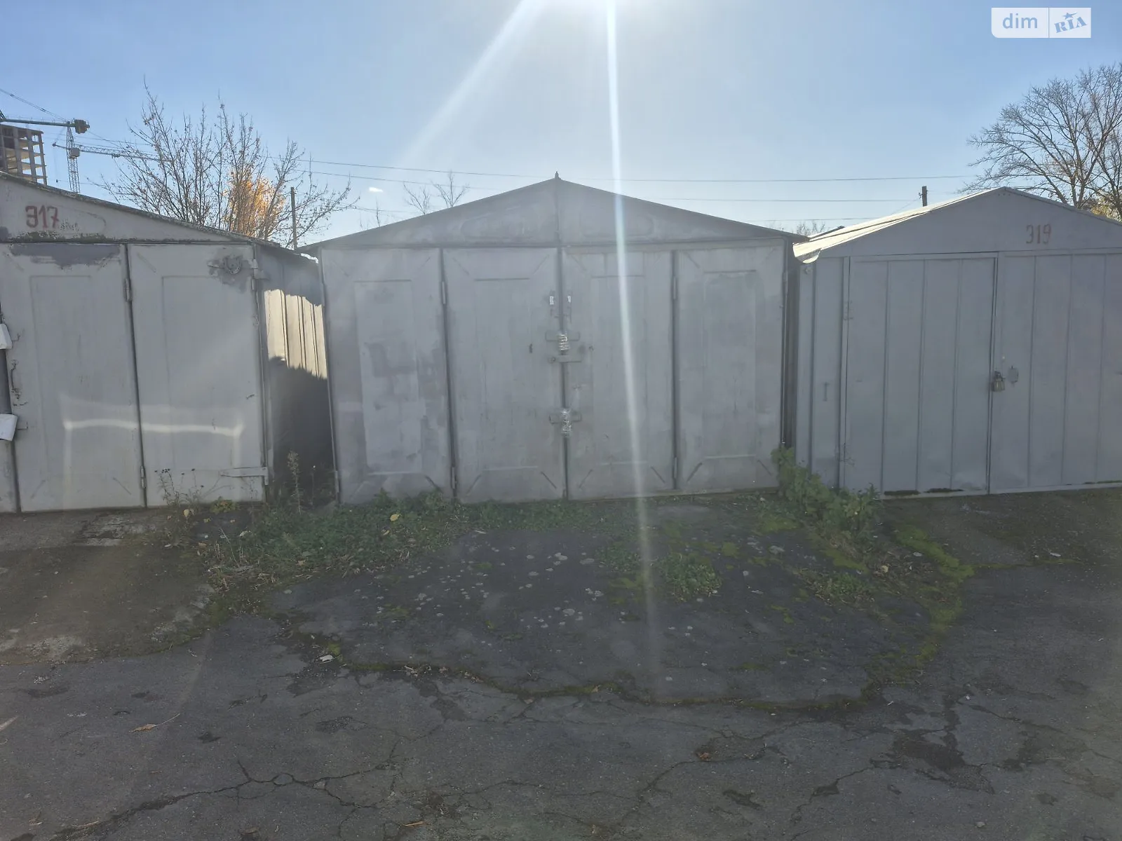 Продається місце в гаражному кооперативі під легкове авто на 19.2 кв. м, цена: 3000 $ - фото 1