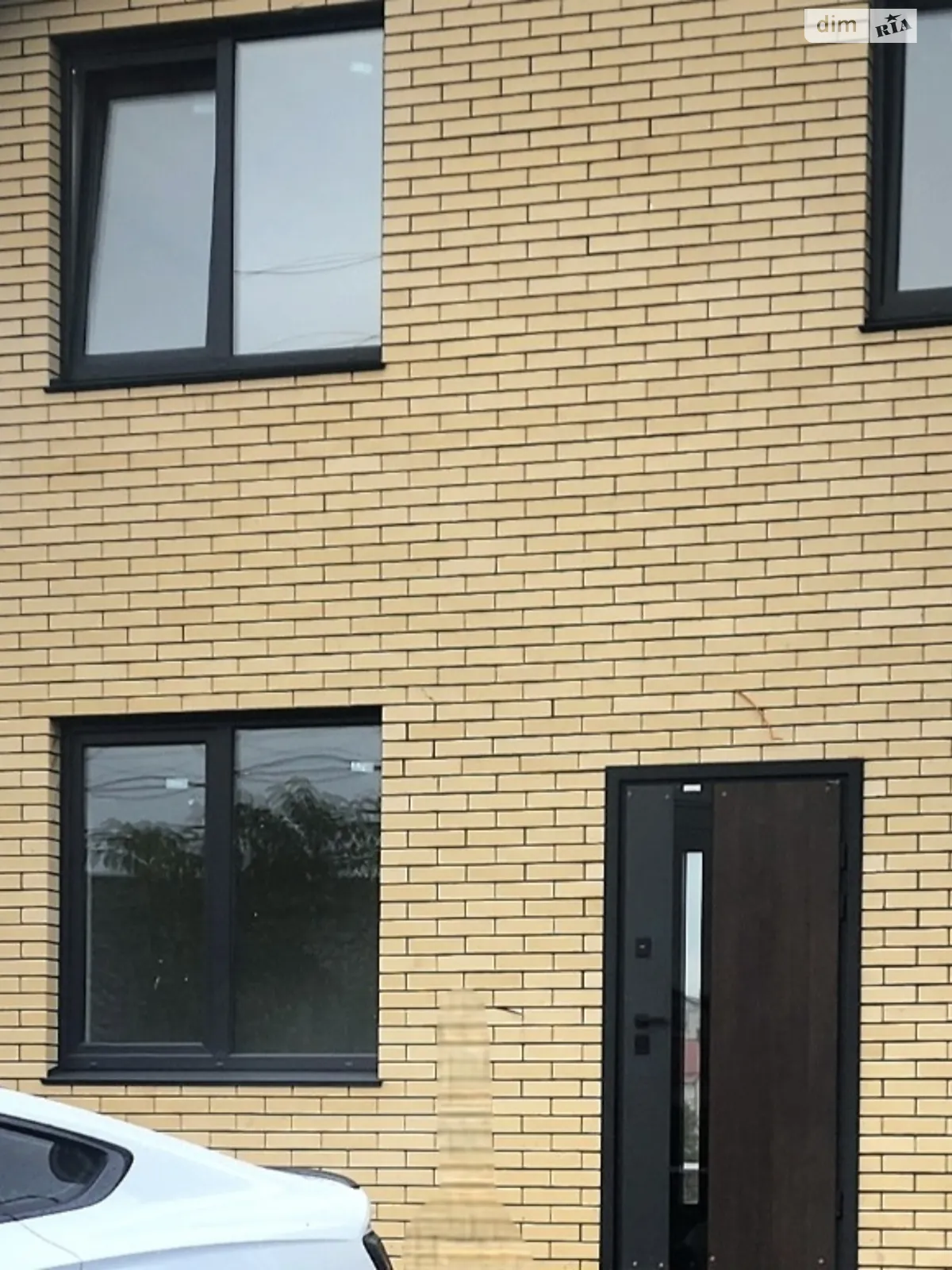 Продается дом на 2 этажа 107 кв. м с беседкой, цена: 82000 $ - фото 1