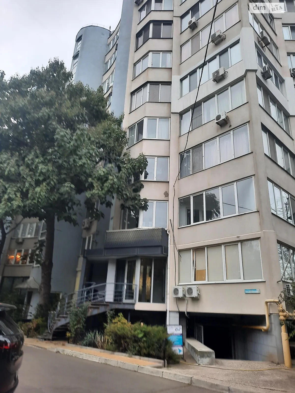 Здається в оренду 3-кімнатна квартира 140 кв. м у Одесі, вул. Балтиморська(Посмітного) - фото 1