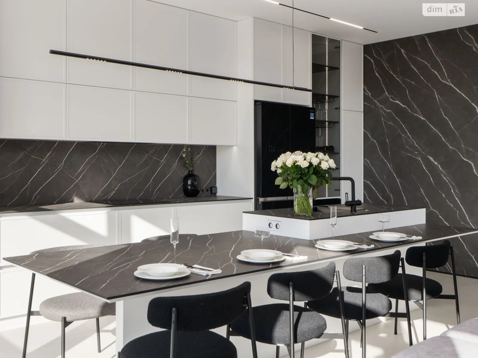 ул. Университетская, 17А Александровская Слободка Киев ЖК Соломенский - фото 1