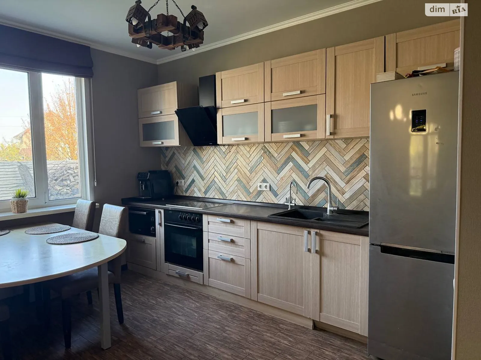 Продается дом на 2 этажа 113.7 кв. м с камином, цена: 157000 $ - фото 1