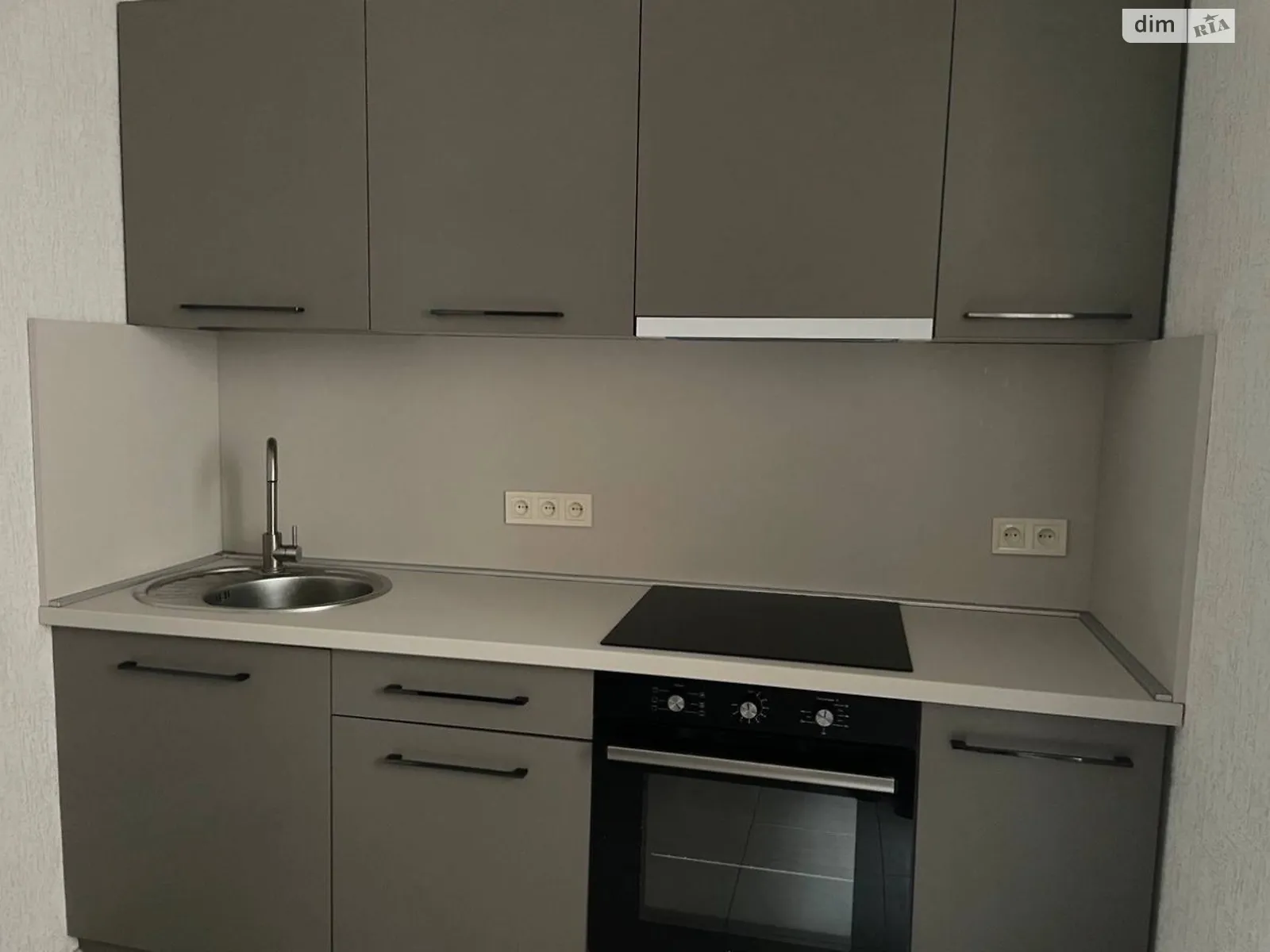 Сдается в аренду 1-комнатная квартира 35 кв. м в Одессе, ул. Михаила Грушевского - фото 1