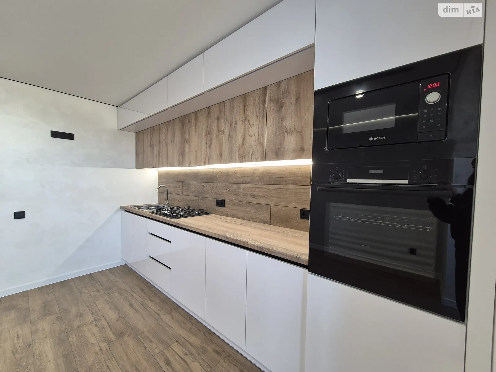 2-комнатная квартира 70 кв. м в Тернополе, ул. Ильенко, 3Б - фото 1