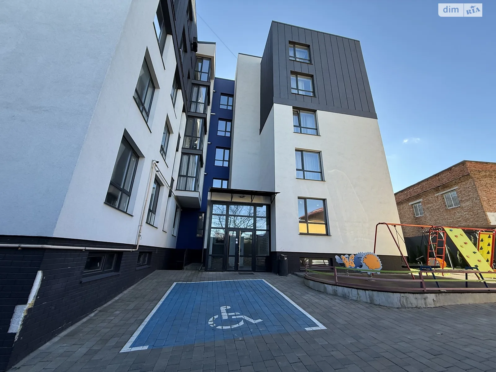 2-комнатная квартира 61.4 кв. м в Тернополе, ул. Веселая - фото 1