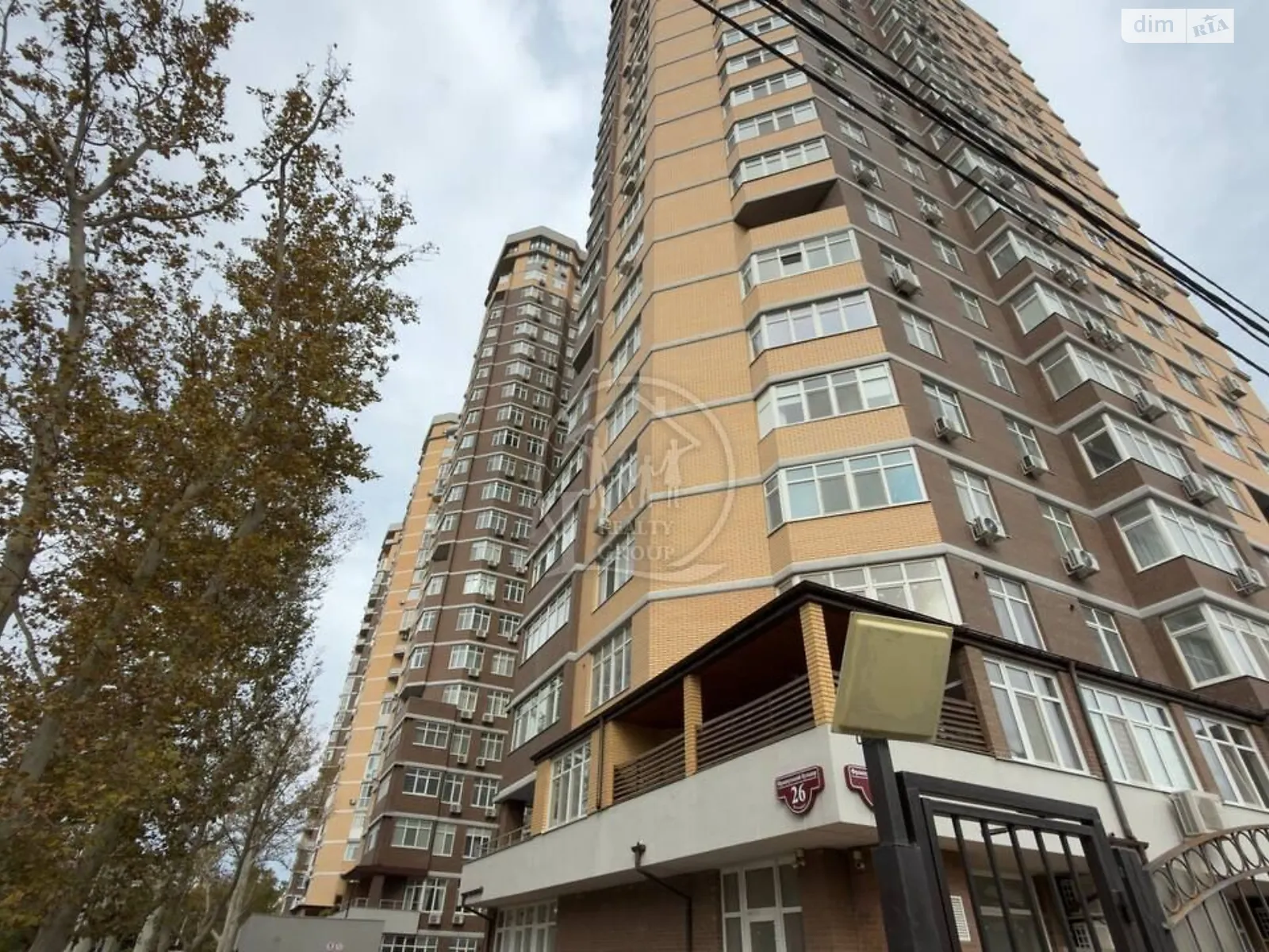 Продается 1-комнатная квартира 58 кв. м в Одессе, бул. Французский, 26 - фото 1