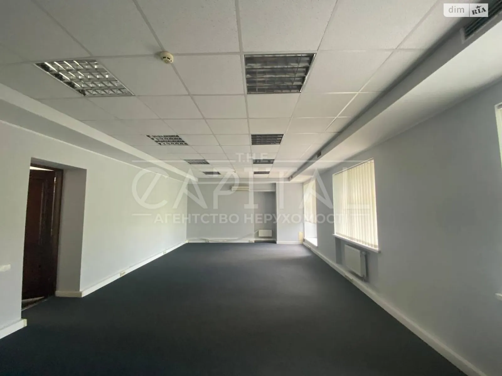 Сдается в аренду офис 327 кв. м в бизнес-центре, цена: 4885 $ - фото 1