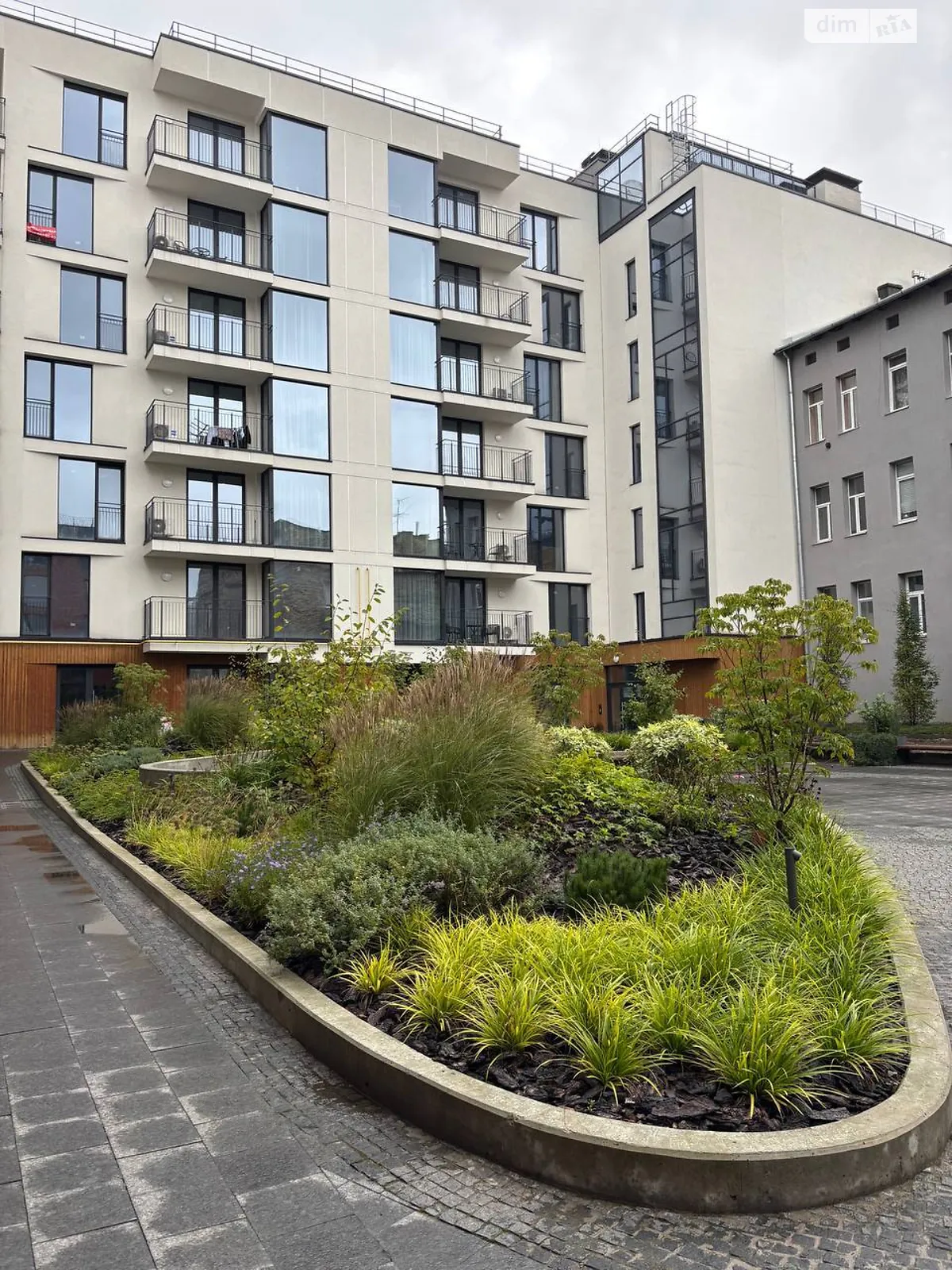 Сдается в аренду помещения свободного назначения 48 кв. м в 7-этажном здании, цена: 900 $ - фото 1