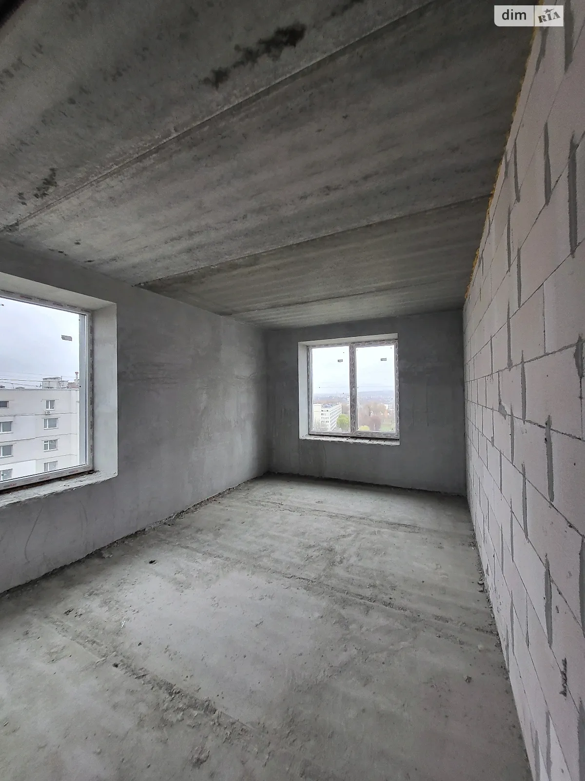 Продается 3-комнатная квартира 83 кв. м в Хмельницком, цена: 72000 $ - фото 1