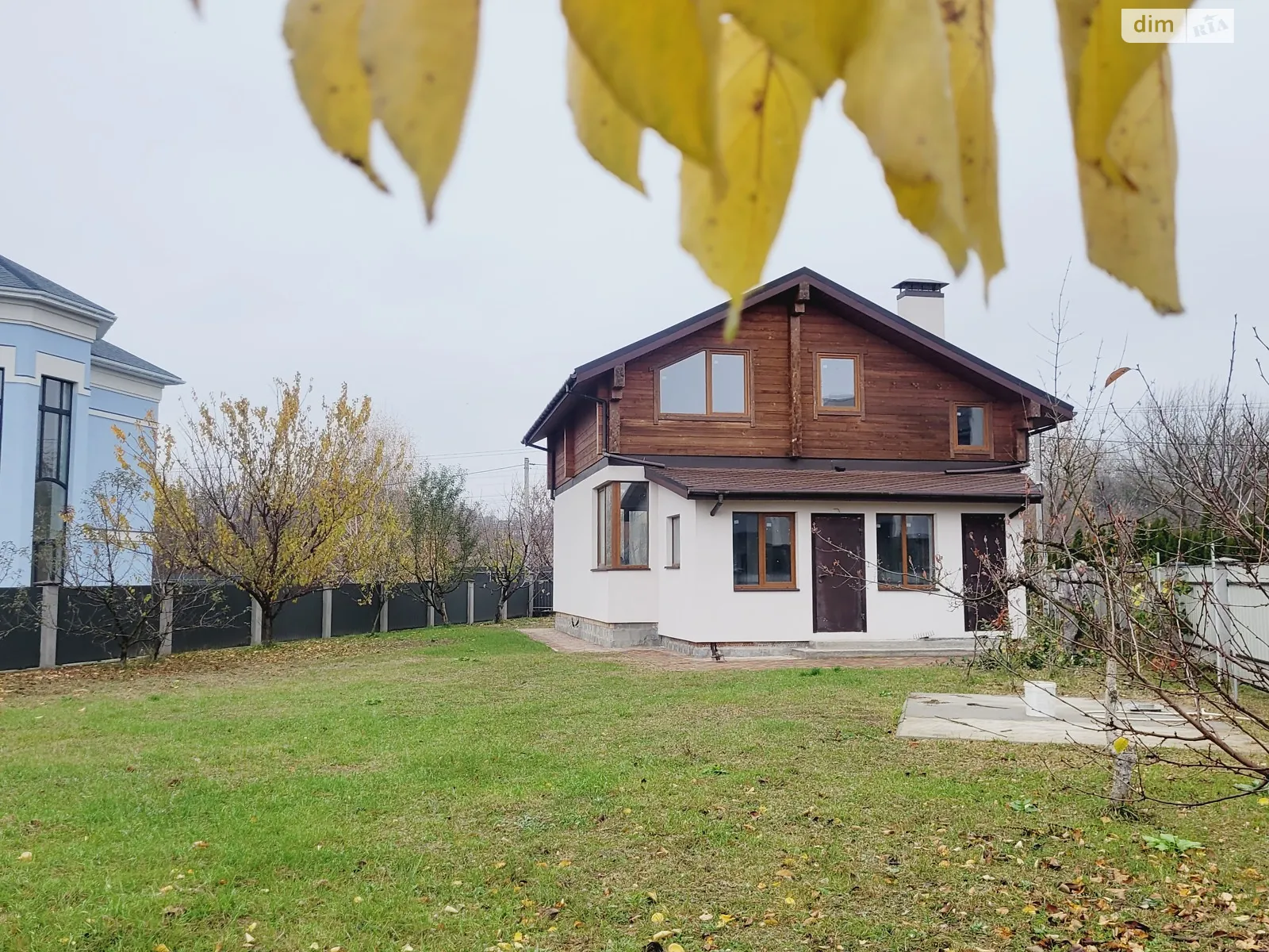 Продается дом на 2 этажа 145 кв. м с террасой, цена: 200000 $ - фото 1