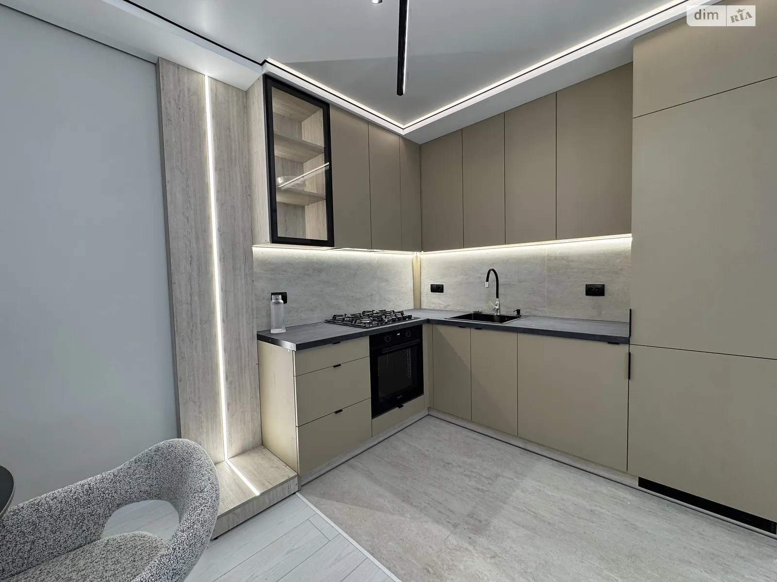 3-кімнатна квартира 62 кв. м у Тернополі, вул. Київська - фото 1