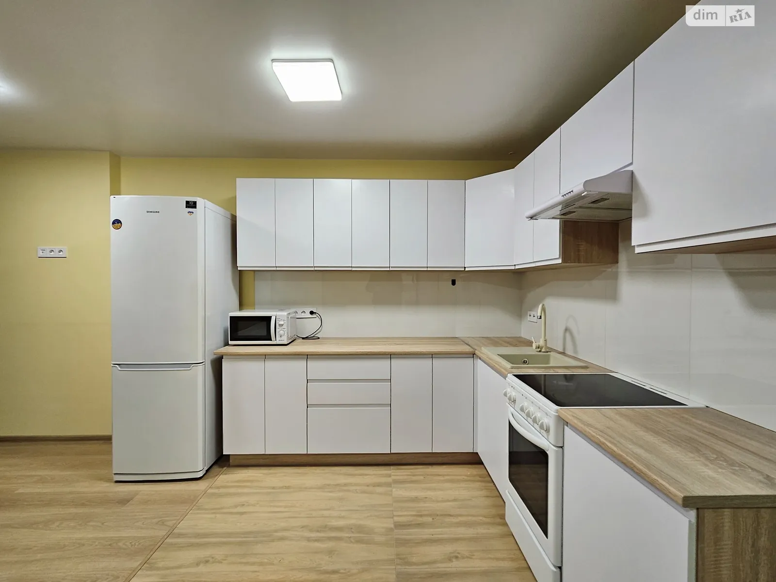 Сдается в аренду 1-комнатная квартира 40 кв. м в Киеве, ул. Олега Мудрака(Генерала Наумова), 1Б - фото 1