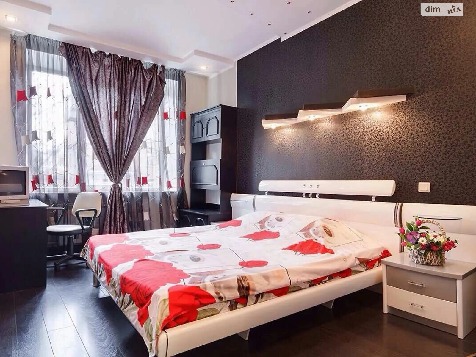 Сдается в аренду 2-комнатная квартира 65 кв. м в Харькове, ул. Григория Сковороды(Пушкинская), 54 - фото 1