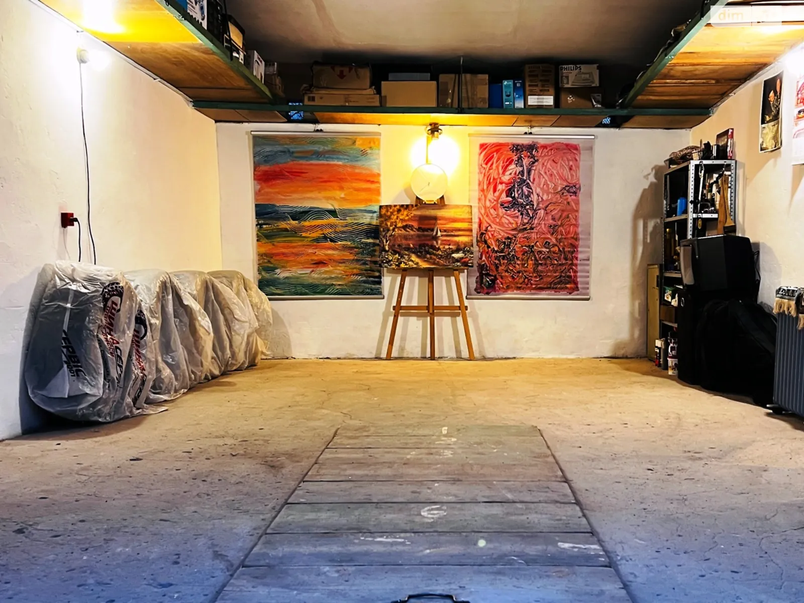 Продается место в гаражном кооперативе под легковое авто на 20 кв. м, цена: 10000 $ - фото 1