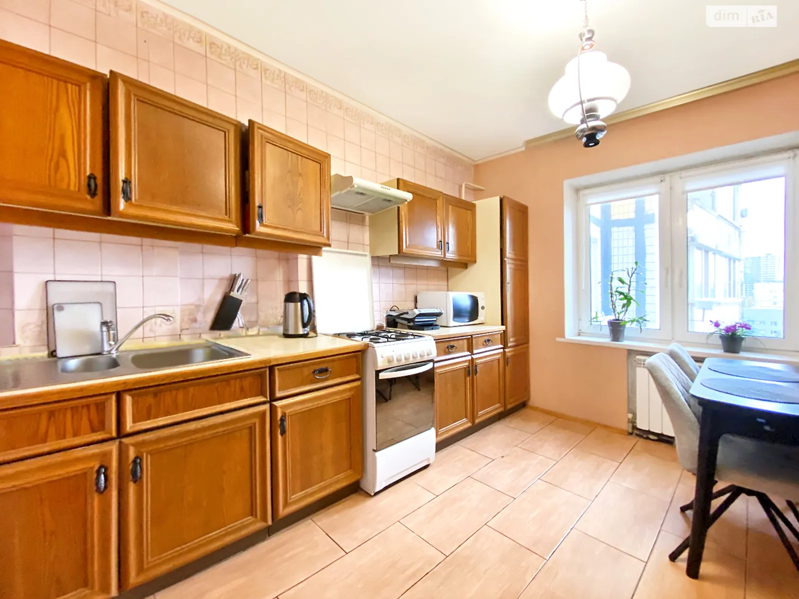 Продается 3-комнатная квартира 69.2 кв. м в Днепре, бул. Славы - фото 1