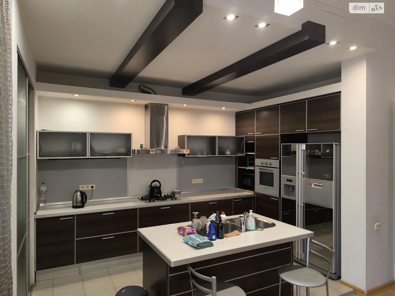 Продається 4-кімнатна квартира 158 кв. м у Одесі, пров. Чайковського - фото 1