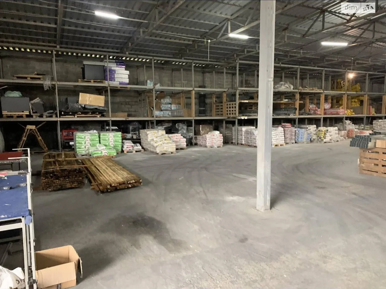 Сдается в аренду помещения свободного назначения 700 кв. м в 1-этажном здании, цена: 75000 грн - фото 1