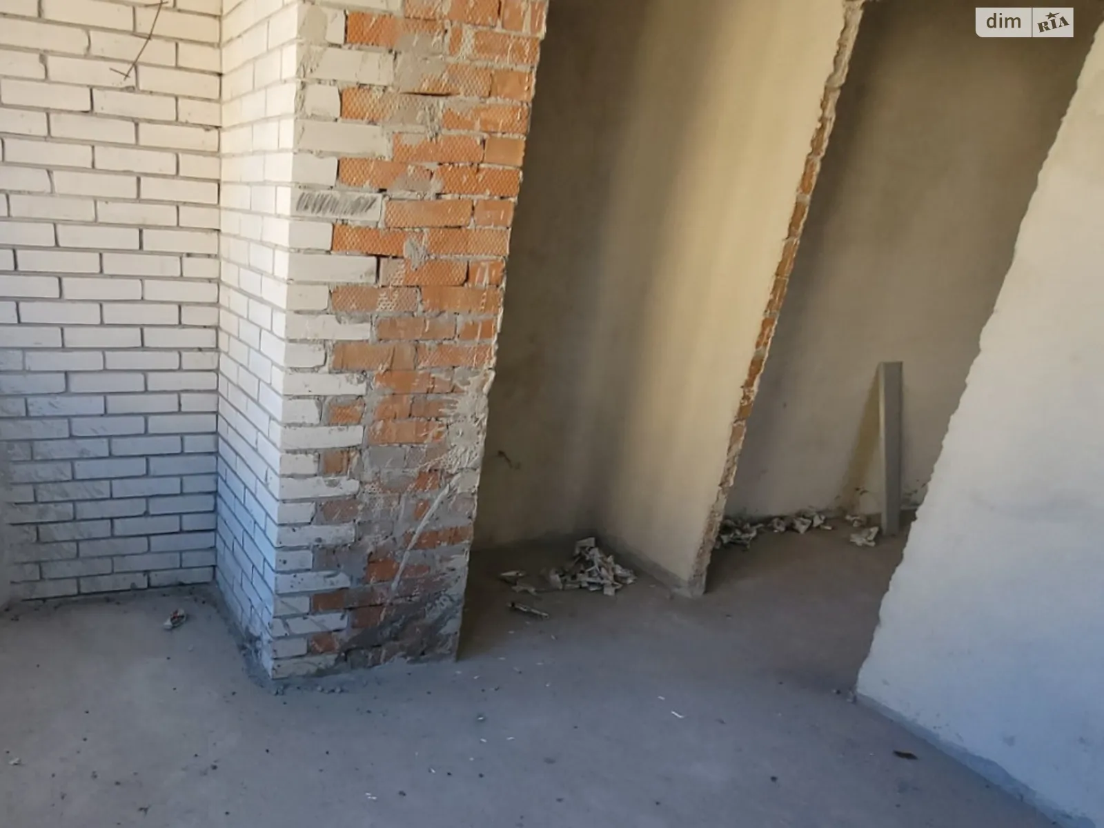 Продается 3-комнатная квартира 74.5 кв. м в, цена: 27000 $ - фото 1