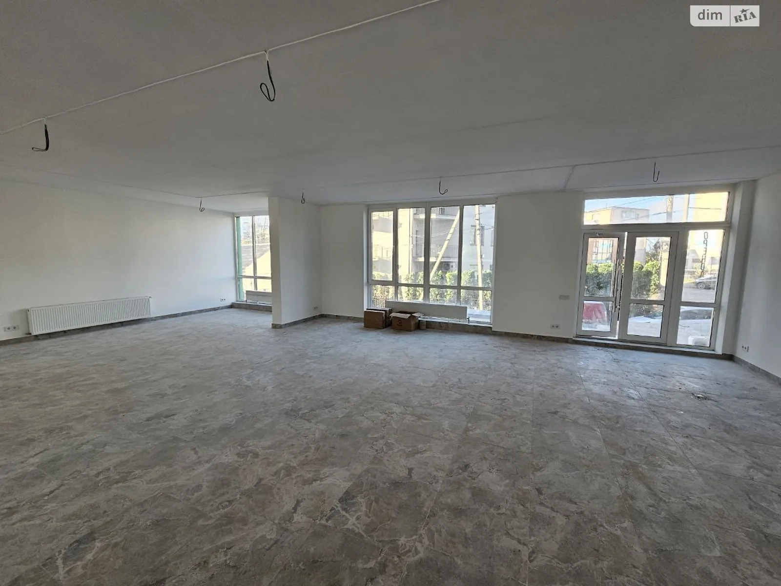 Сдается в аренду помещения свободного назначения 180 кв. м в 10-этажном здании, цена: 90000 грн - фото 1