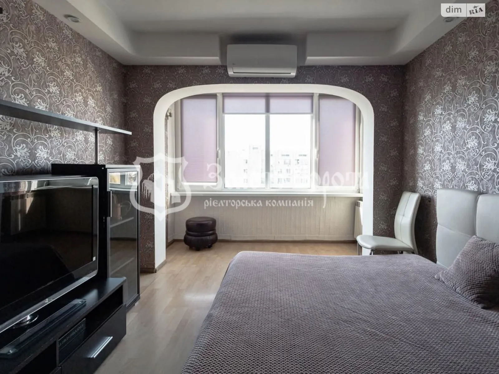 Продается 2-комнатная квартира 52.5 кв. м в Киеве, ул. Юрия Шумского, 8А - фото 1