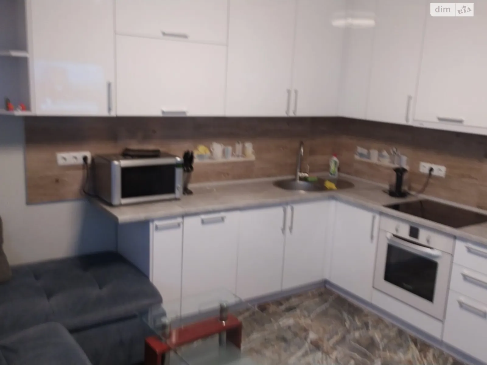 Сдается в аренду 1-комнатная квартира 45 кв. м в Виннице, ул. Якова Галчевского, 37 - фото 1