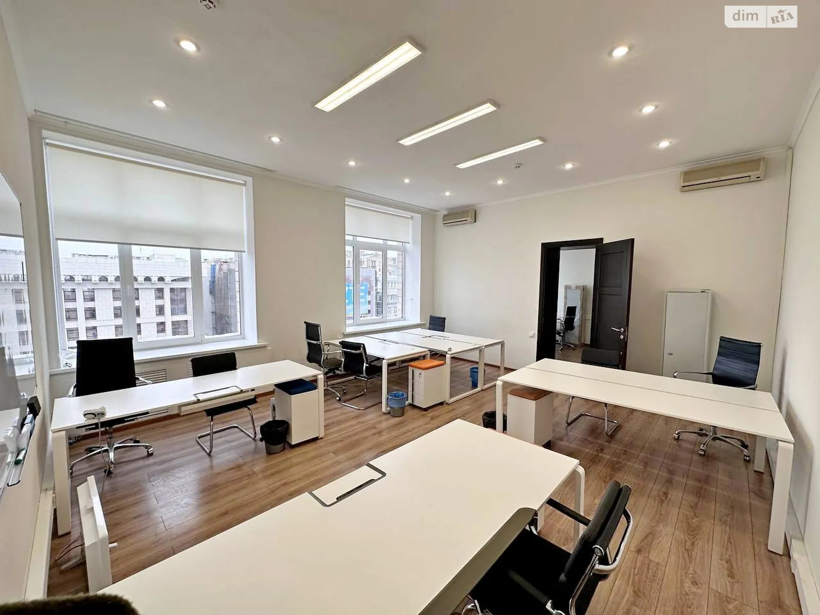 Здається в оренду офіс 77.4 кв. м в бізнес-центрі, цена: 64242 грн - фото 1