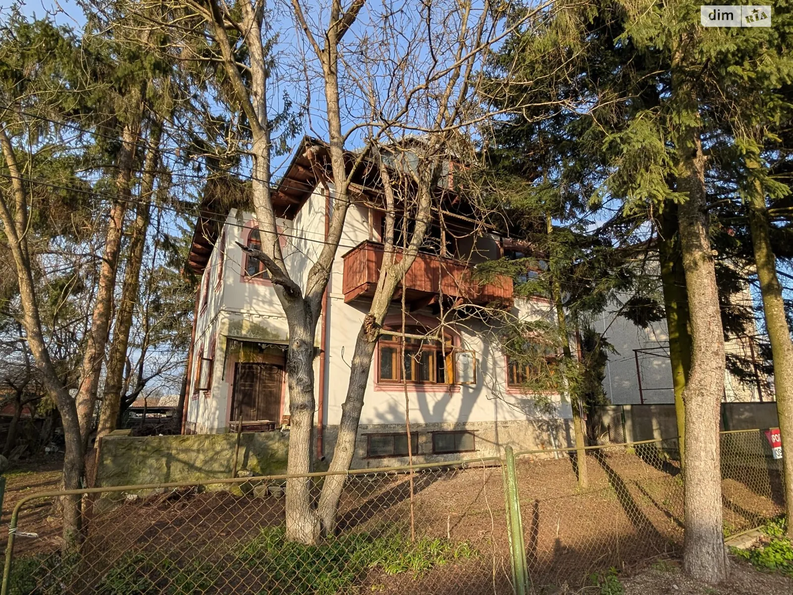 Продается дом на 2 этажа 306.3 кв. м с бассейном, цена: 59400 $ - фото 1