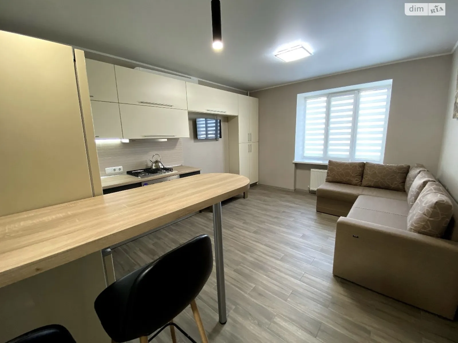 Продается 1-комнатная квартира 56 кв. м в Чернигове, ул. Михнюка Олега, 1А - фото 1