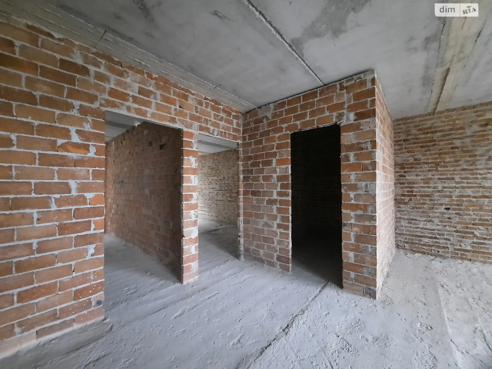 Продается 3-комнатная квартира 77 кв. м в Петрикове, ул. Шептицкого - фото 1