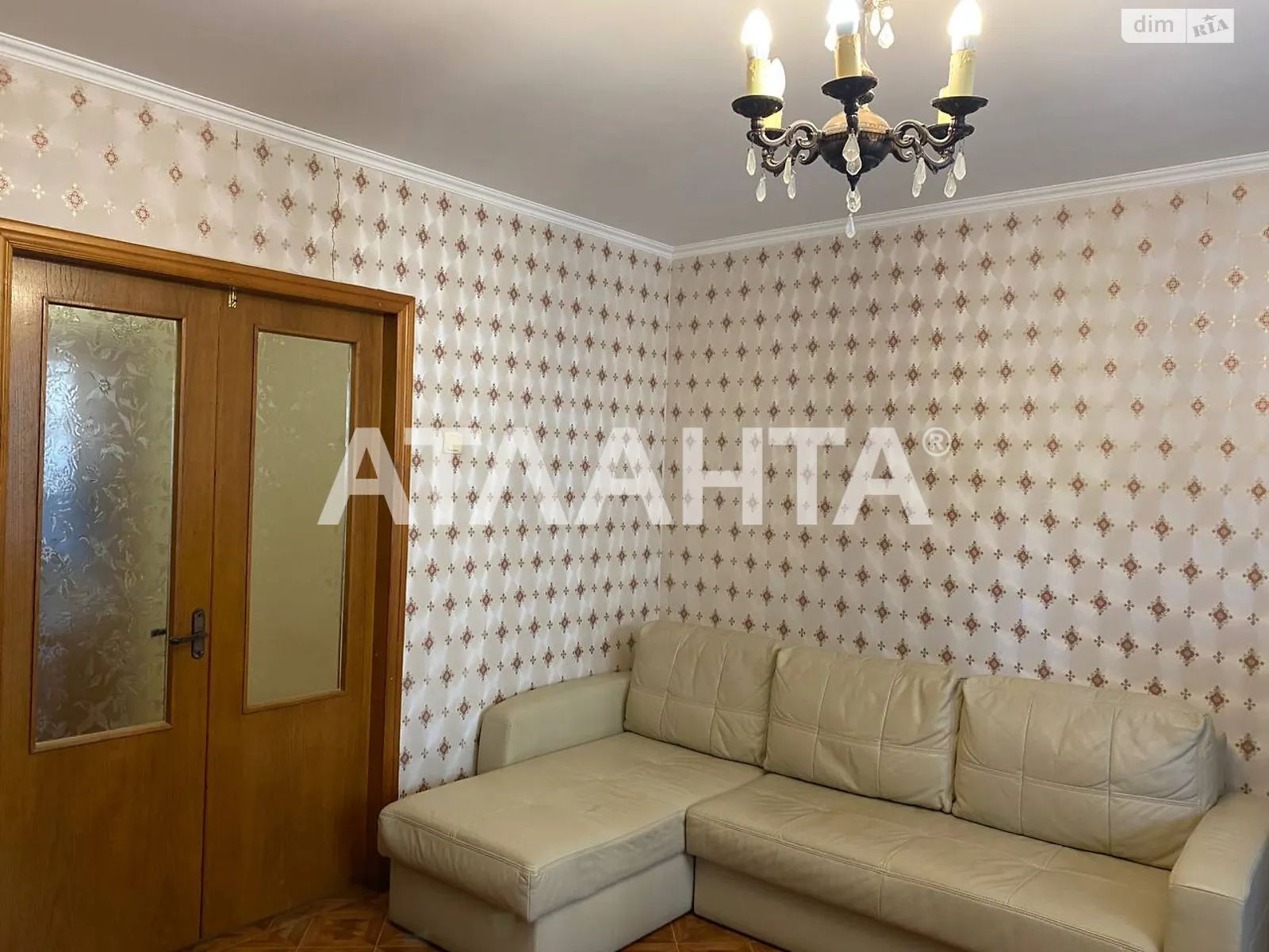 Продается 3-комнатная квартира 65.8 кв. м в Одессе, ул. Героев пограничников - фото 1