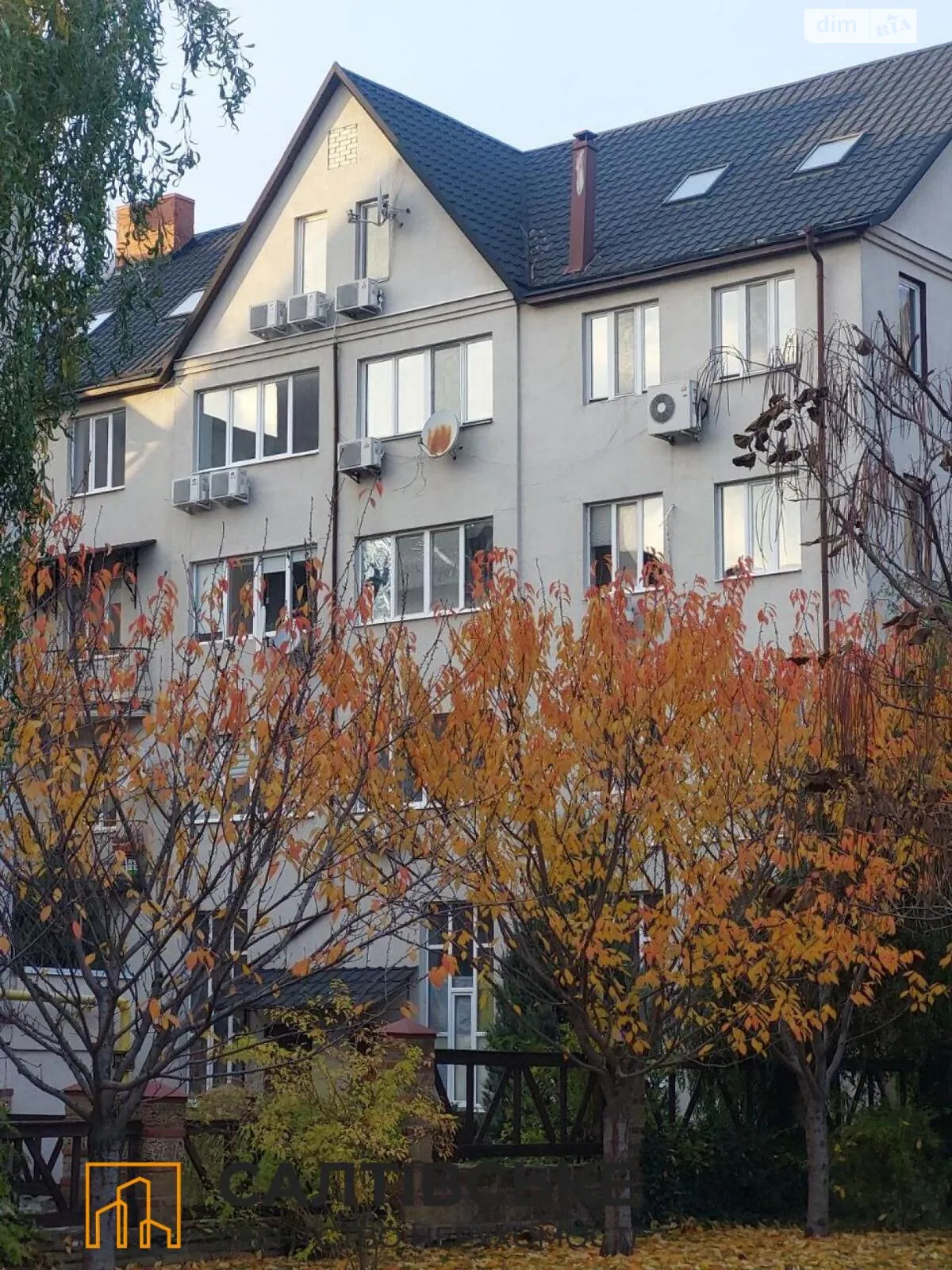 Продается 3-комнатная квартира 100 кв. м в Харькове, ул. Новоалександровская, 54А - фото 1