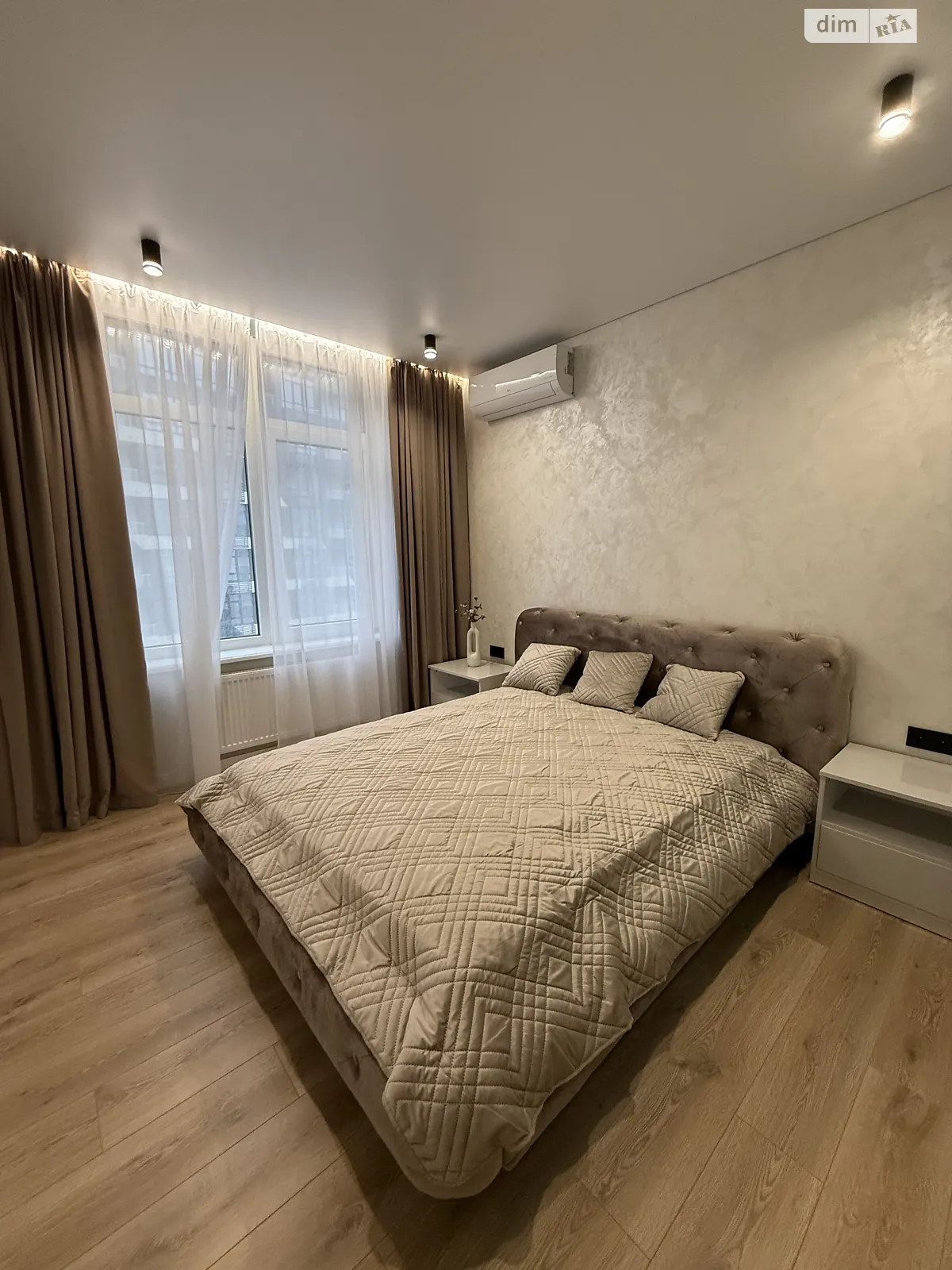 Продається 3-кімнатна квартира 89 кв. м у Одесі, вул. Генуезька, 3Г - фото 1