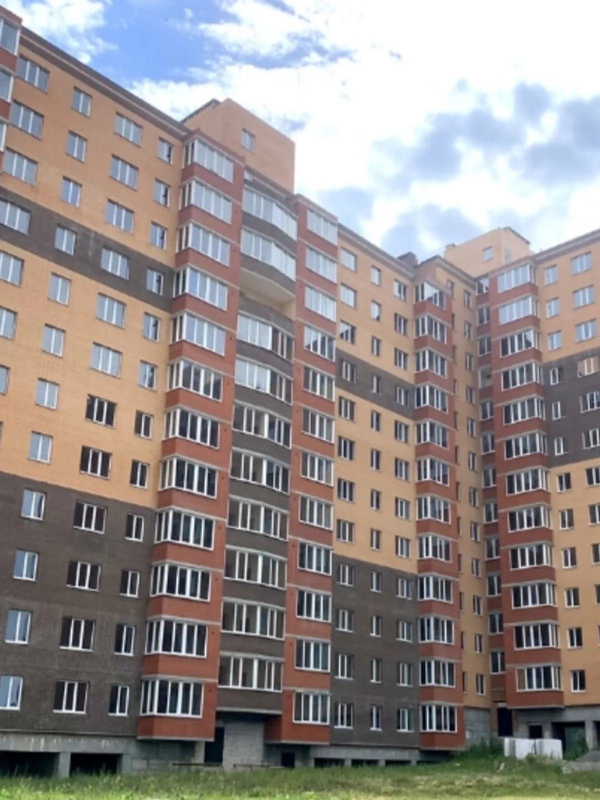 Продается 2-комнатная квартира 88 кв. м в Виннице, ул. Марии Примаченко(Покрышкина) - фото 1