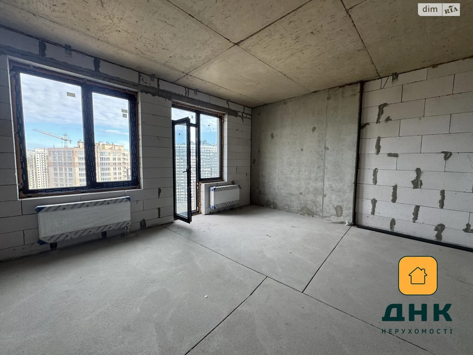 Продается 1-комнатная квартира 43 кв. м в Одессе, ул. Генуэзская, 1/1 - фото 1