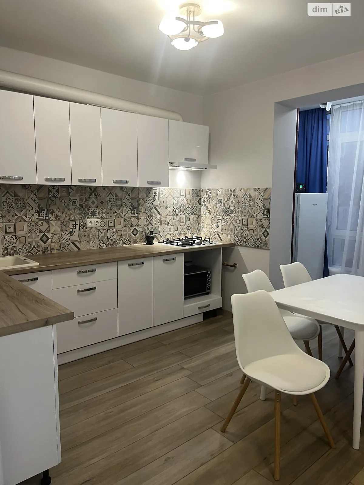 Продається 2-кімнатна квартира 65 кв. м у Ірпені, вул. Мечникова, 104Б - фото 1