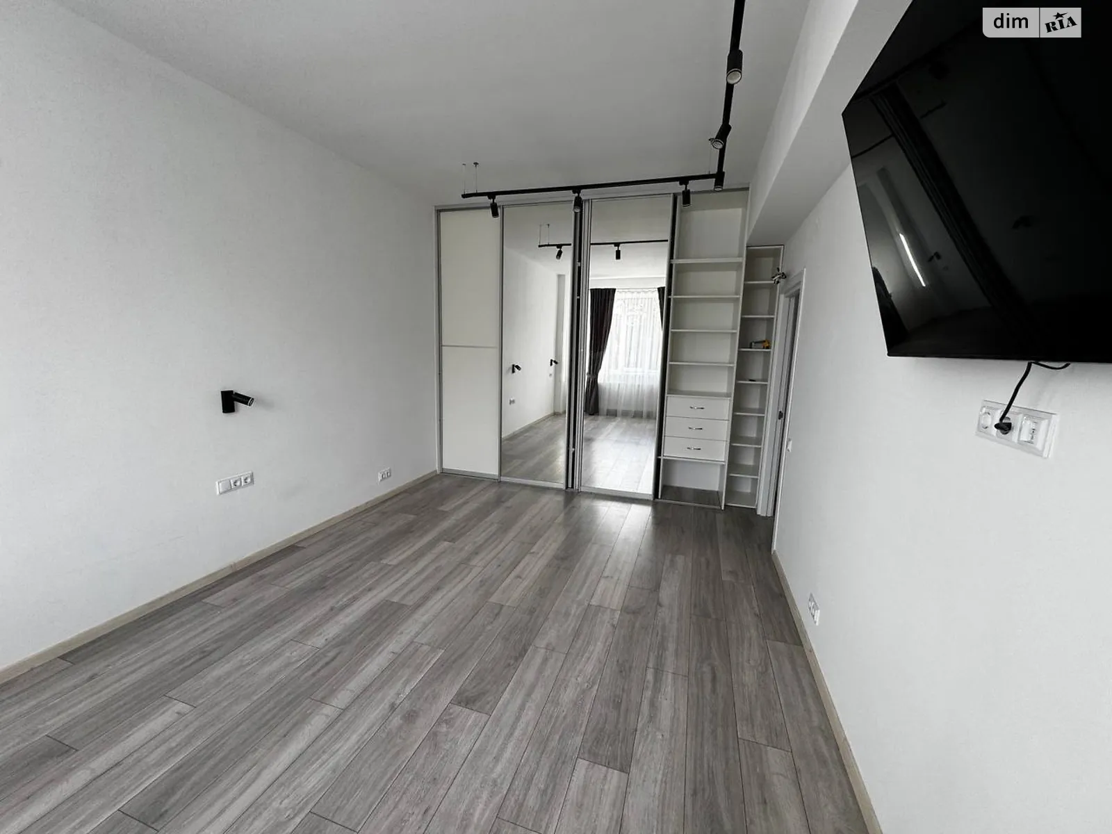 Продается 2-комнатная квартира 59 кв. м в, цена: 76700 $ - фото 1