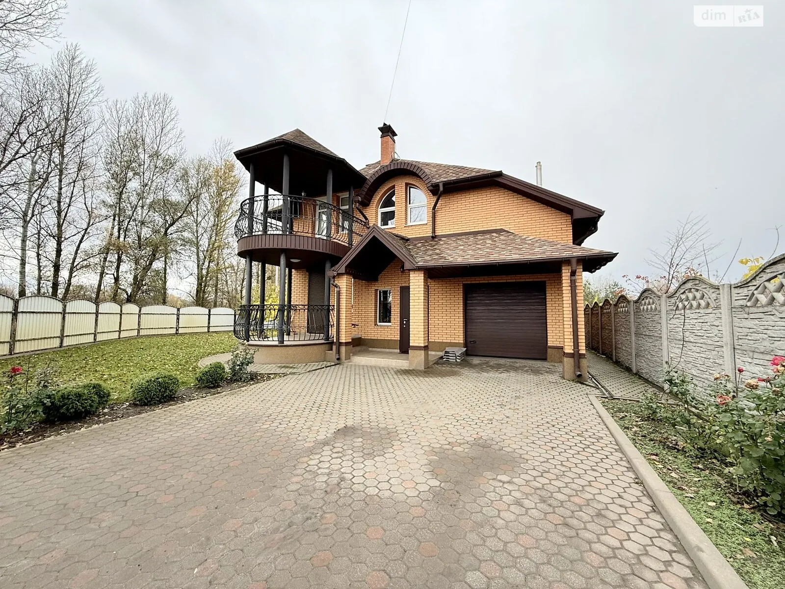 Продается дом на 2 этажа 128.2 кв. м с верандой, цена: 157000 $ - фото 1
