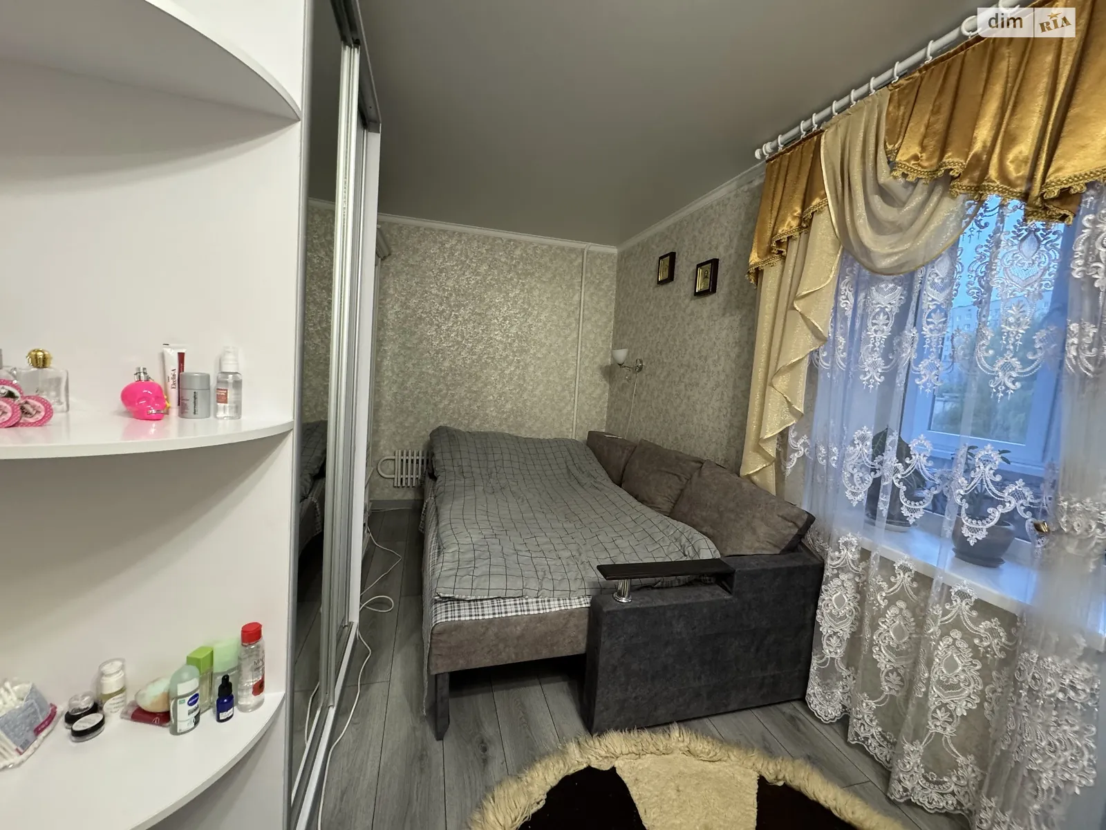 1-комнатная квартира 18 кв. м в Тернополе, ул. Лепкого Богдана - фото 1