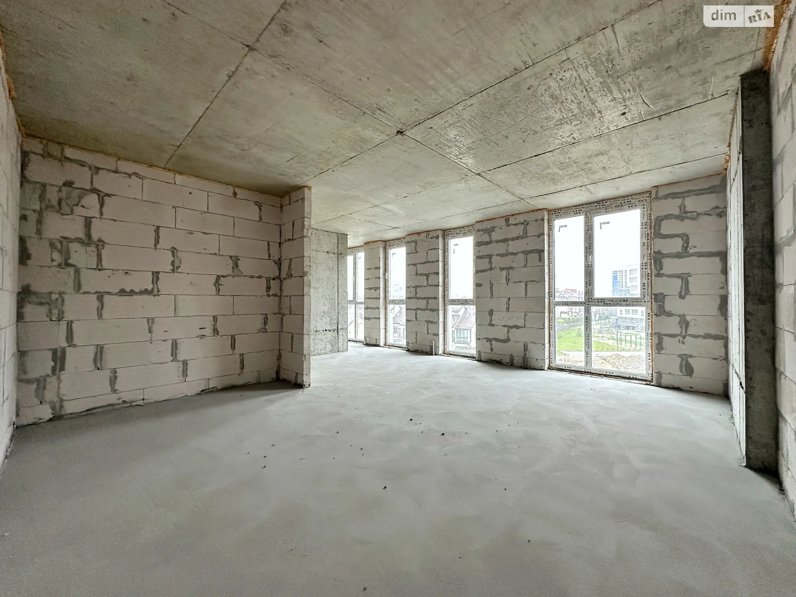 Продается 1-комнатная квартира 46.1 кв. м в Львове, ул. Владимира Великого, 10 - фото 1