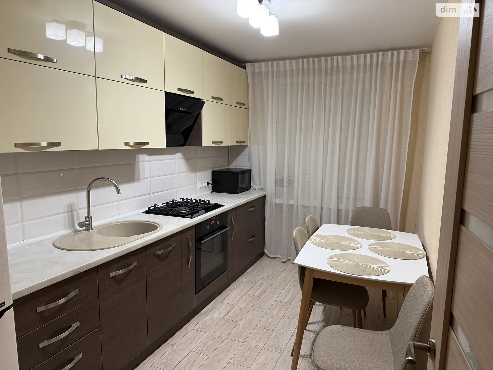 3-комнатная квартира 64.3 кв. м в Луцке, цена: 72000 $ - фото 1